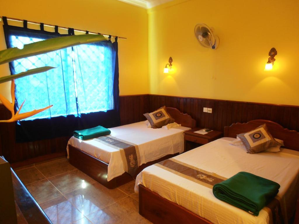 Firefly Guesthouse - The Berlin Angkor Siem Reap Extérieur photo