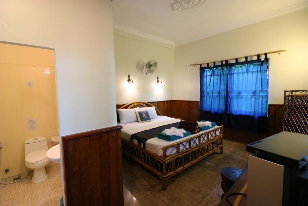 Firefly Guesthouse - The Berlin Angkor Siem Reap Extérieur photo