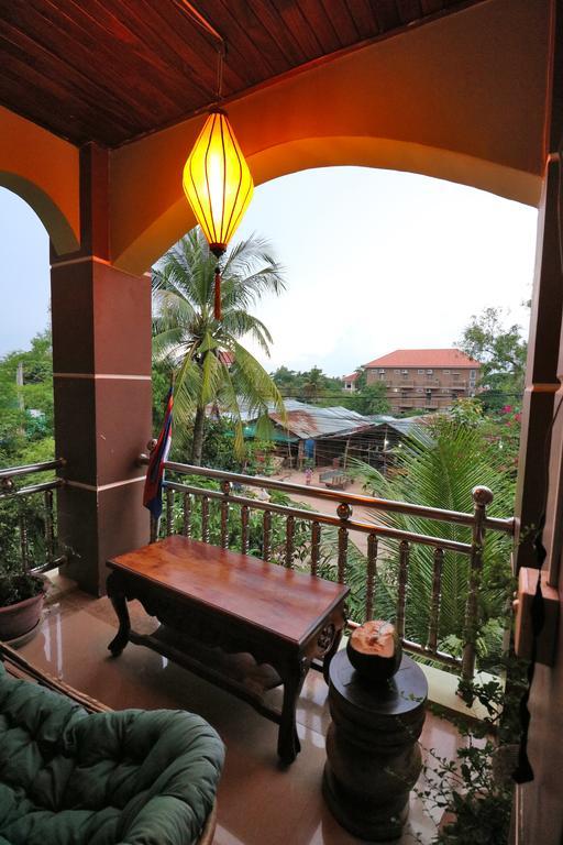 Firefly Guesthouse - The Berlin Angkor Siem Reap Extérieur photo