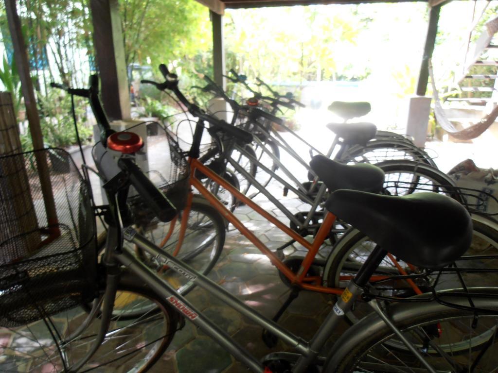 Firefly Guesthouse - The Berlin Angkor Siem Reap Extérieur photo