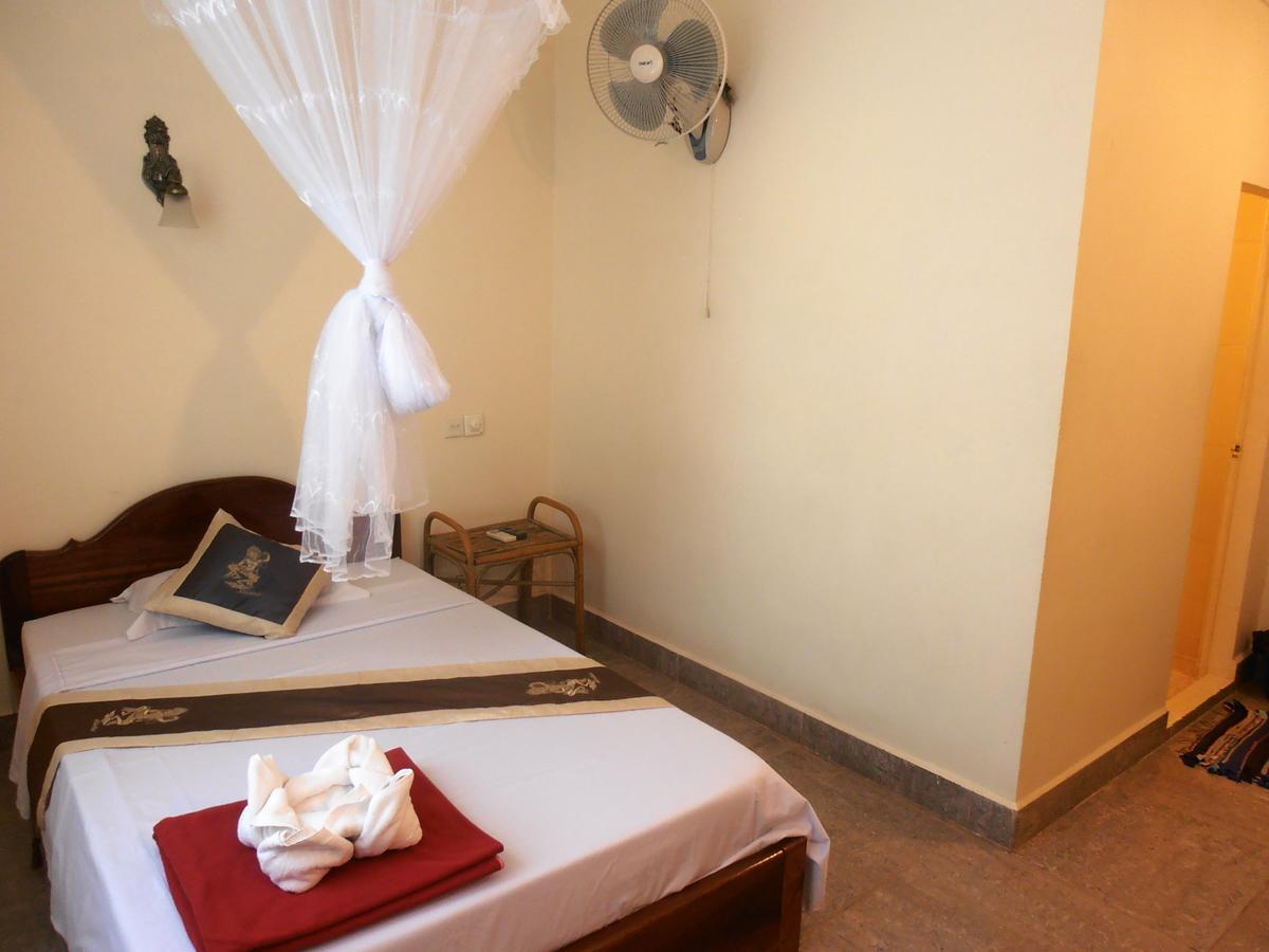 Firefly Guesthouse - The Berlin Angkor Siem Reap Extérieur photo